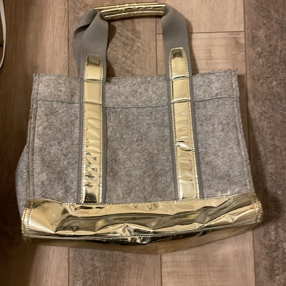 Tory Burch grey and silver tote - Picture 2 of 4